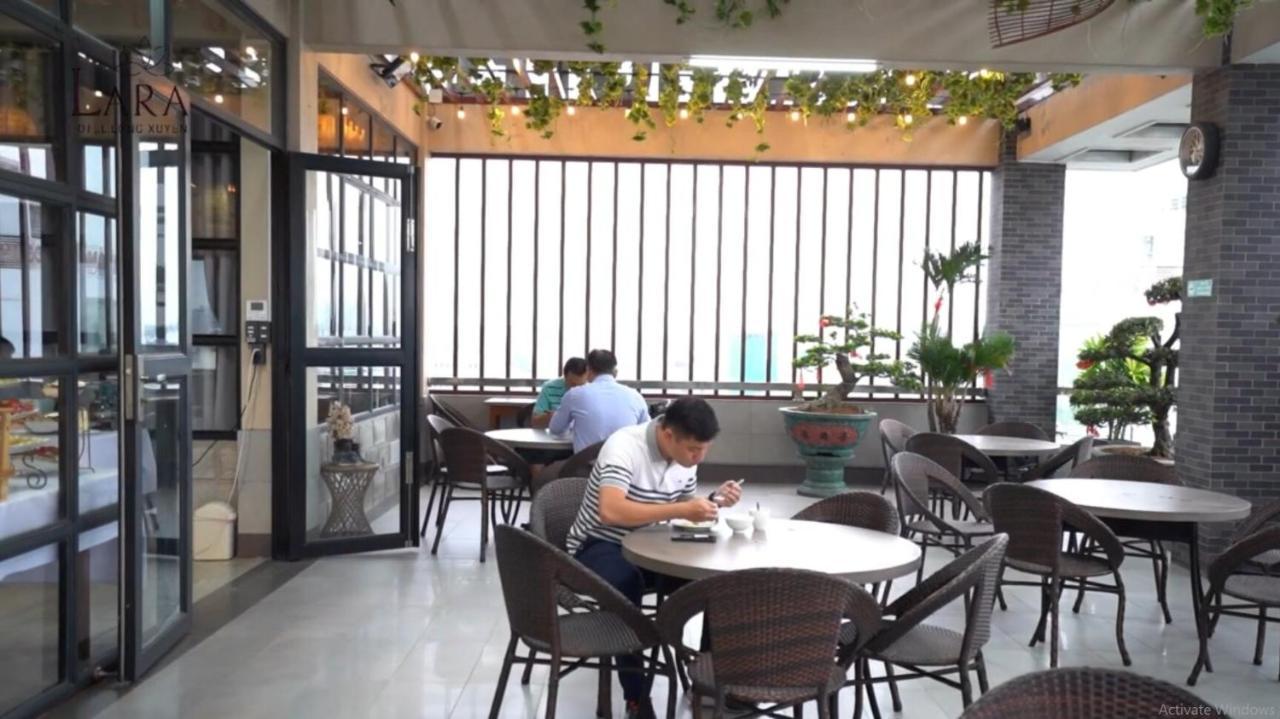 Lara Hotel Long Xuyên Екстериор снимка